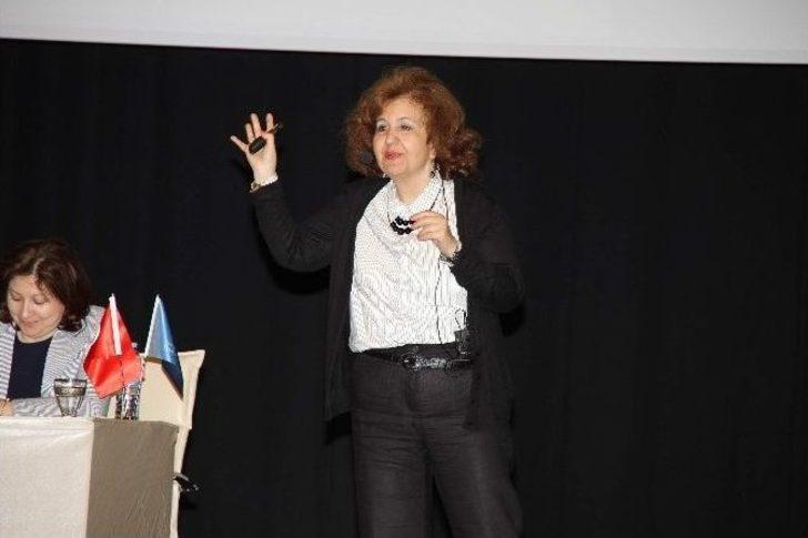 Hkü’de “okul Öncesi Eğitimde Arayışlar” Sempozyumu G1