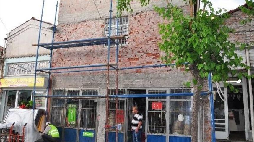 Manisa&rsquo;da G&ouml;r&uuml;nt&uuml; Kirliliğine Son