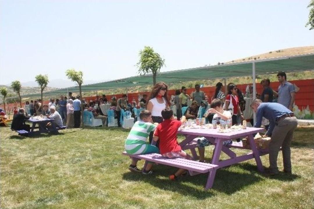 Aliağa&rsquo;da Hayvan Bakım Evi Yeniden Hizmette