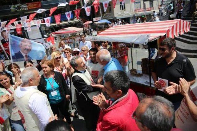 Chp Milletvekili Adayları Canlı Billboard Oldu