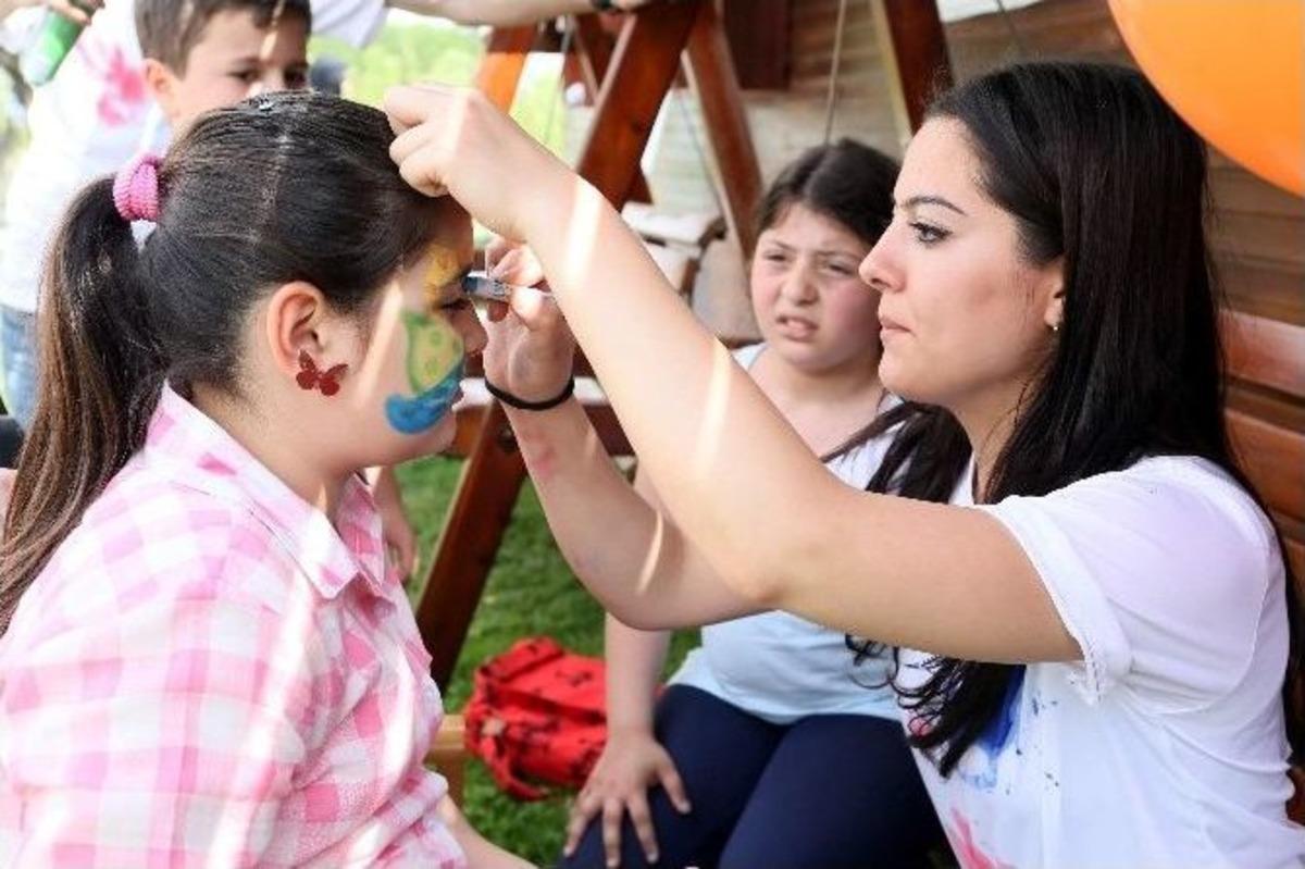 &rsquo;el Ele Geleceği&rsquo; Projesi Başladı