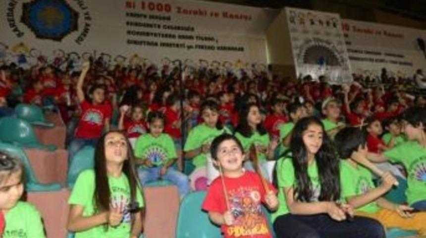 Doğal Ritim Orkestrası Bin &Ccedil;ocukla Konser Verdi