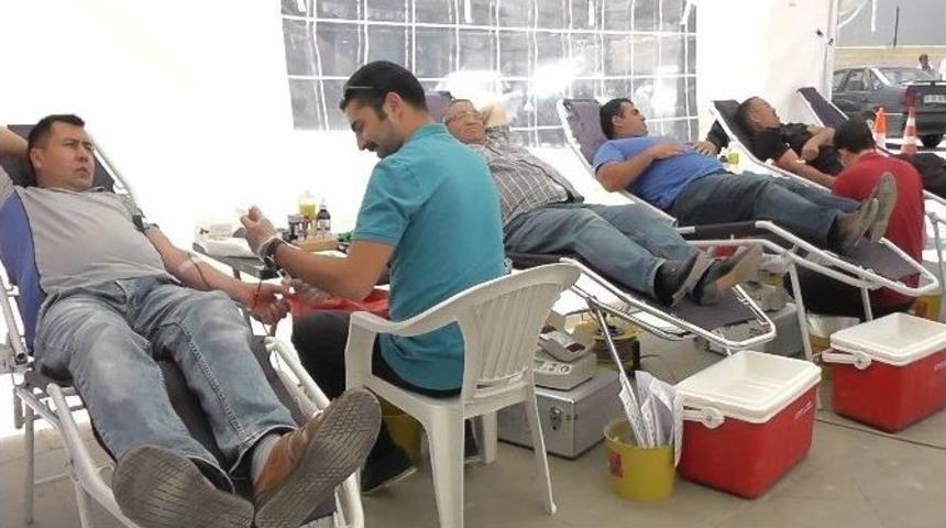 Konya Kızılay, Kulu İl&ccedil;esinde Kan Alımına Başladı