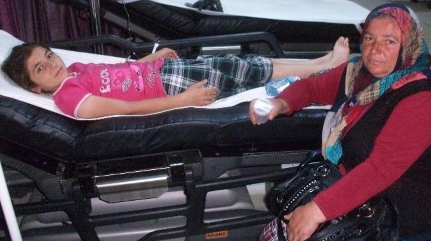 Aksaray’da 47 Öğrenci Ve 2 Öğretmen Yemekten Zehirlendi