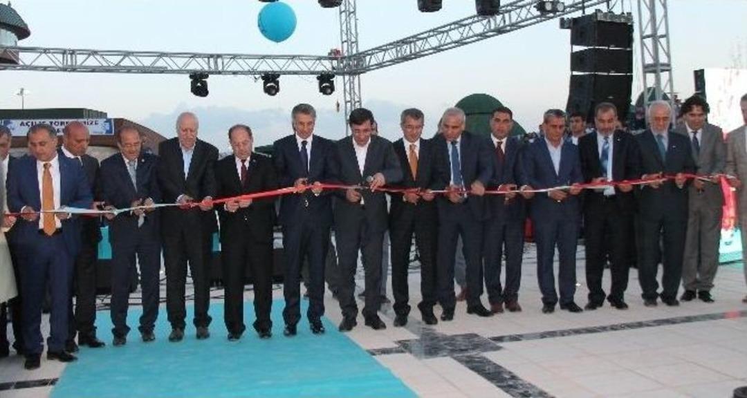 B&ouml;lgenin En B&uuml;y&uuml;k K&uuml;lt&uuml;r Ve Yaşam Merkezi A&ccedil;ıldı