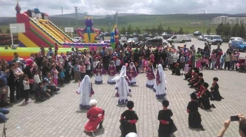 H&uuml;nerli Eller Yarışması