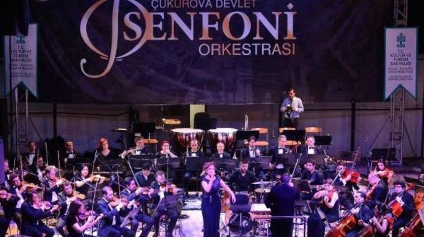 Zuhal Olcay Ve &Ccedil;dso'dan Muhteşem Kapanış Konseri