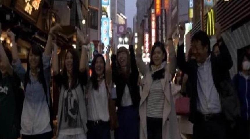 Thy, Japonya I&ccedil;in Reklam Filmi &Ccedil;ekti