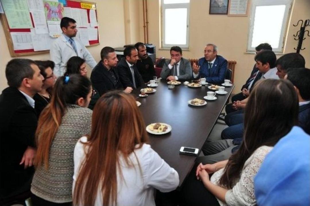 Yy&uuml;&rsquo;den Işıkpınar İlk&ouml;ğretim Okulu&rsquo;na Ziyaret