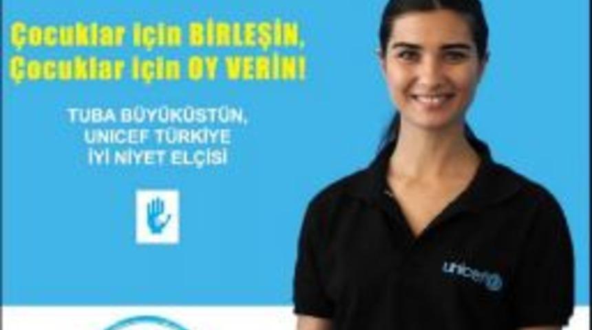 Unıcef'ten &Ccedil;ocuklar I&ccedil;in Partilere Tuba B&uuml;y&uuml;k&uuml;st&uuml;n'l&uuml; &Ccedil;ağrı