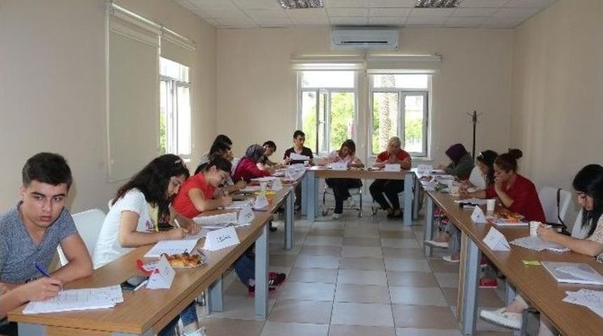 Mersin 112 Personeline Travma Ve Res&uuml;sitasyon Kursu