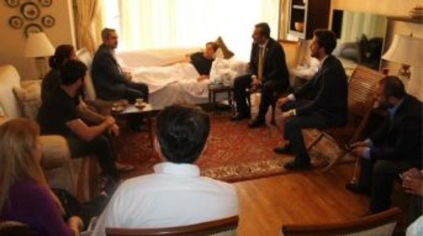 &Uuml;n&uuml;var&rsquo;dan T&uuml;rkmen&rsquo;e Ge&ccedil;miş Olsun Ziyareti