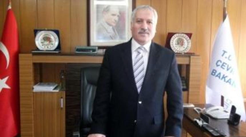 &Ccedil;evre Ve Şehircilik İl M&uuml;d&uuml;r&uuml;: İzmir'deki Binaların 313 Bininin Yıkılması Gerekiyor