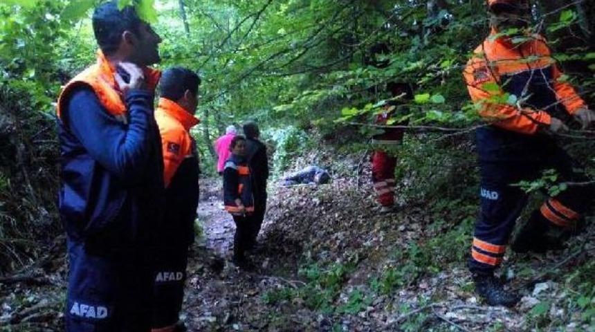 Kayıp Muhtarın Cesedi Ormanda Bulundu