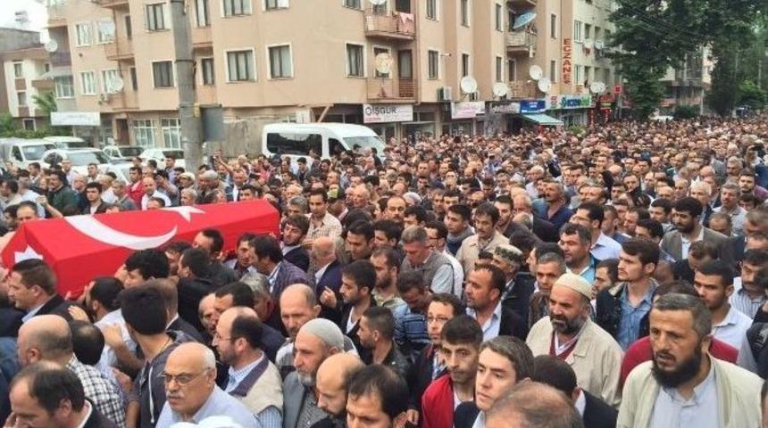 G&uuml;rsu Belediye Başkanı Yıldız&rsquo;a G&ouml;z&uuml; Yaşlı Veda