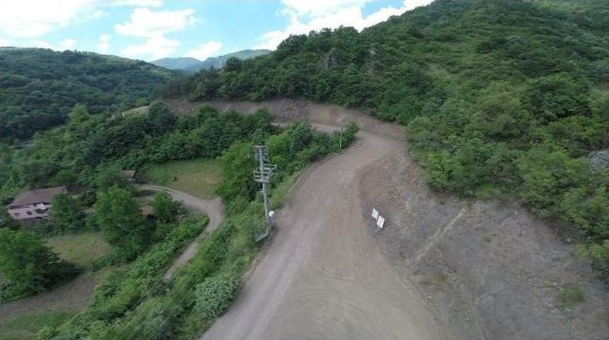 Başiskele Yolları Turizm Sezonuna Hazırlanıyor