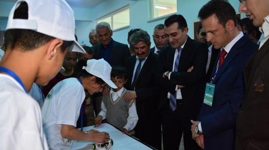 Kasaba Okulunda Bilim Fuarı A&ccedil;ıldı