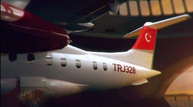Ek Fotoğraflar // Başbakan Davutoğlu 'yerli Uçak Tanıtım' Töreninde Konuştu