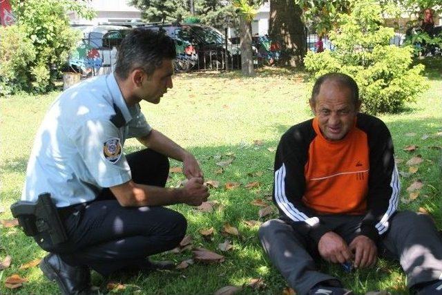 Zonguldak’ta Alkollü Şahıs Ambulansı Ücretli Sandı