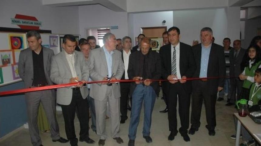 M. Kamile Karahan Ortaokulu&rsquo;nda Bilim Fuarı