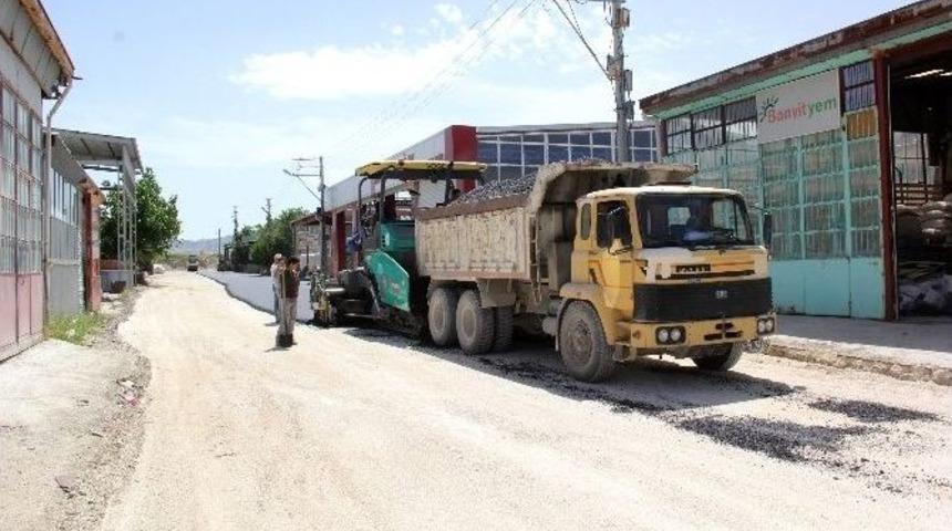 Burdur&rsquo;da Asfalt &Ccedil;alışmaları Başladı
