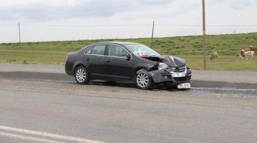 Karlıova&rsquo;da Trafik Kazası: 4 Yaralı