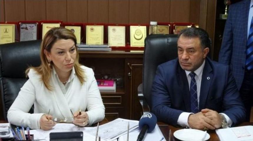 &Ccedil;alık, Ziyaretlerini S&uuml;rd&uuml;r&uuml;yor