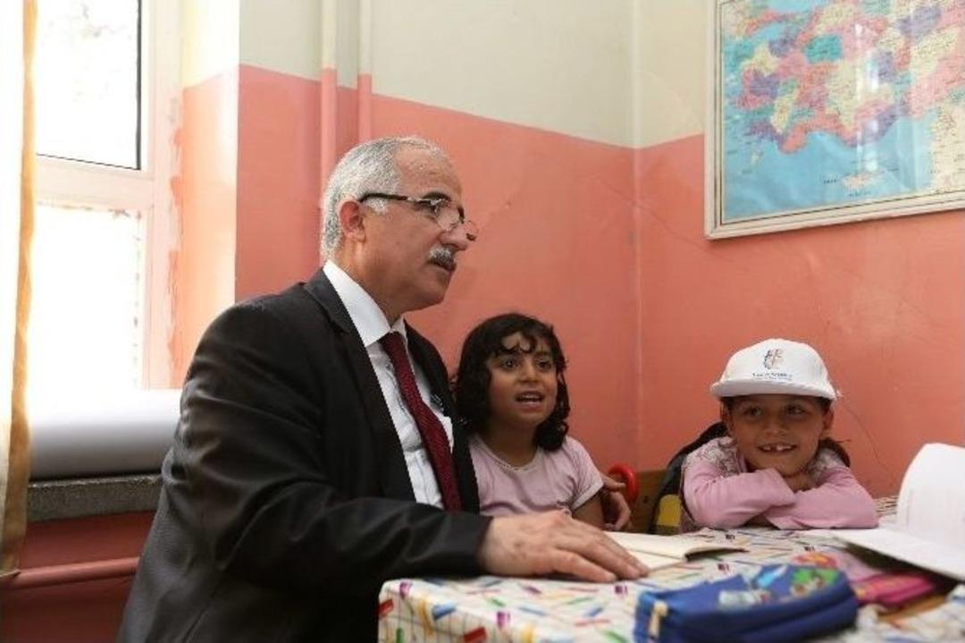 &ldquo;tapu Ve Kadastro &Ccedil;anakkale Şehitleri K&uuml;t&uuml;phanesi&rdquo;nin A&ccedil;ılışı