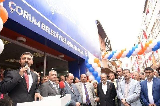 Çorum’da Belediye Gıda Bankası Hizmete Açıldı