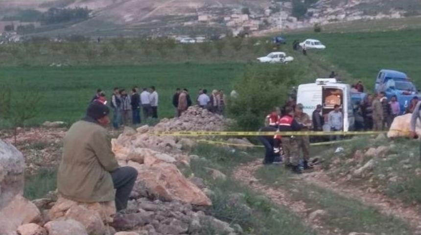 Kazayla Kendini Vurdu