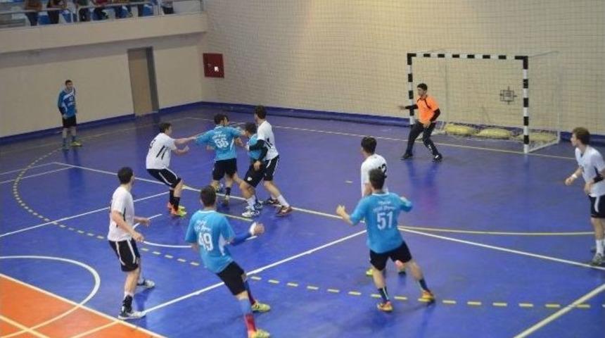 Gen&ccedil; Erkekler Hentbol T&uuml;rkiye Şampiyonu; Beşiktaş