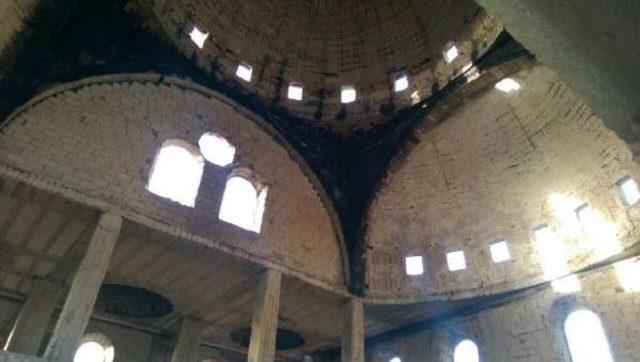 Aksaray'da Cami Yandı