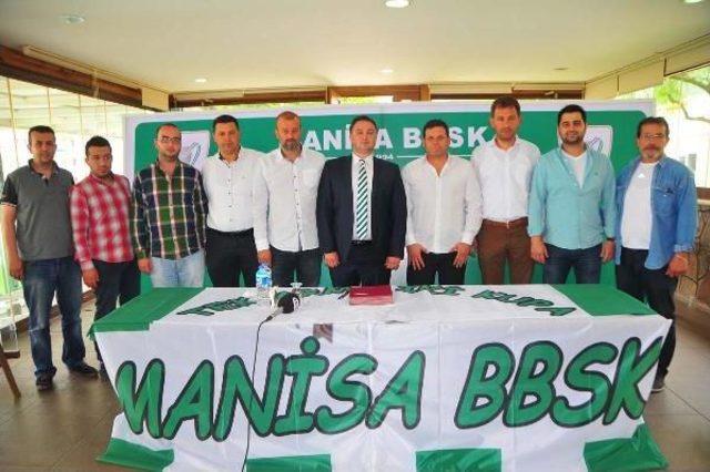 Manisa Büyükşehir Belediyespor'da Hakan Şapçı Imzaladı