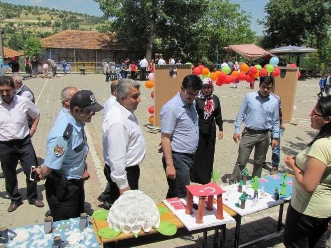 Miniklerin Yıl Sonu Sergisi