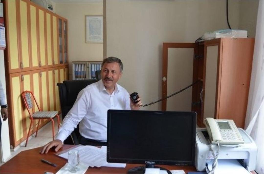 Ak Partili &Ouml;zdağ Belediye Hoparl&ouml;r&uuml;nden Seslendi