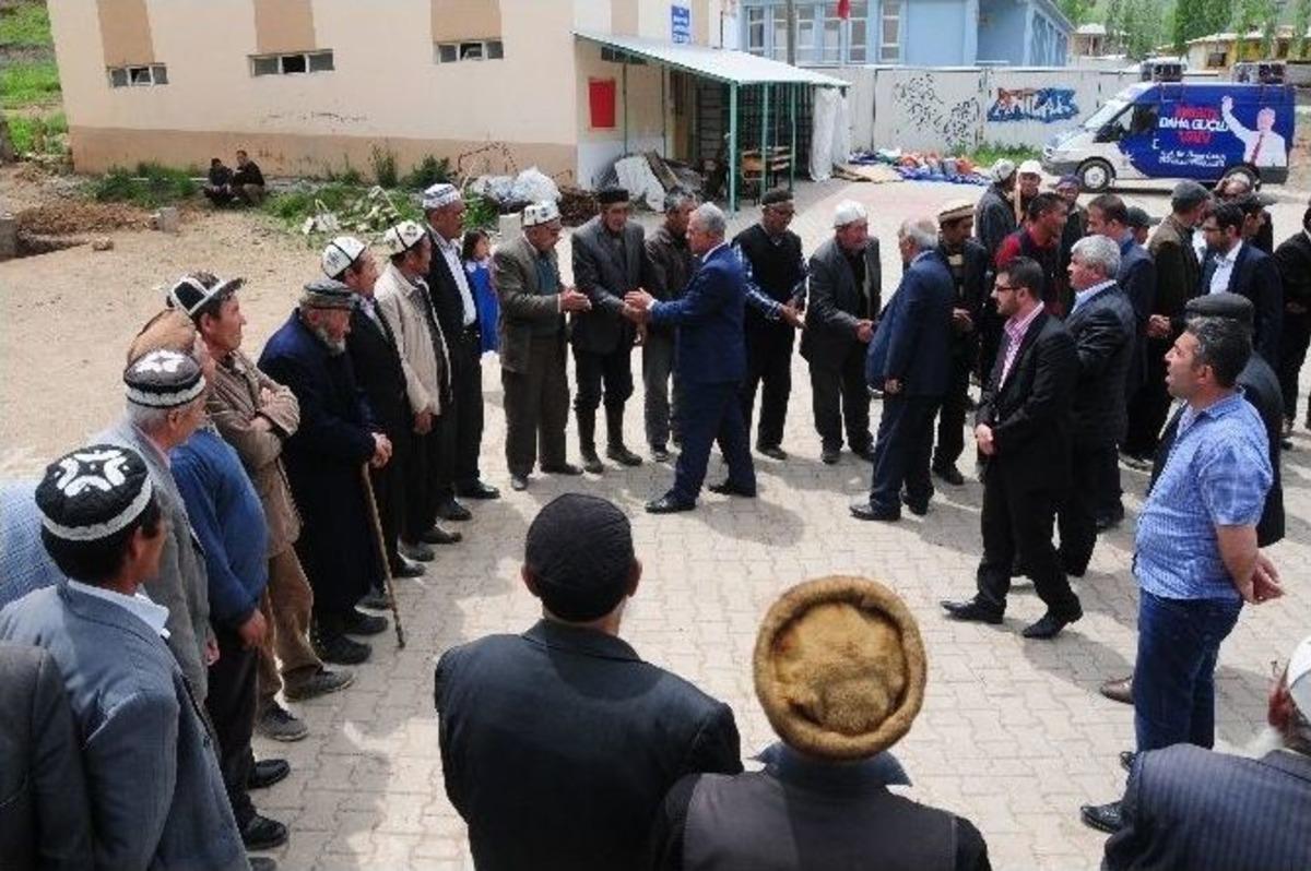 Kırgızlı T&uuml;rkler &Ccedil;aha&rsquo;yı Rabia Selamı İle Karşıladı