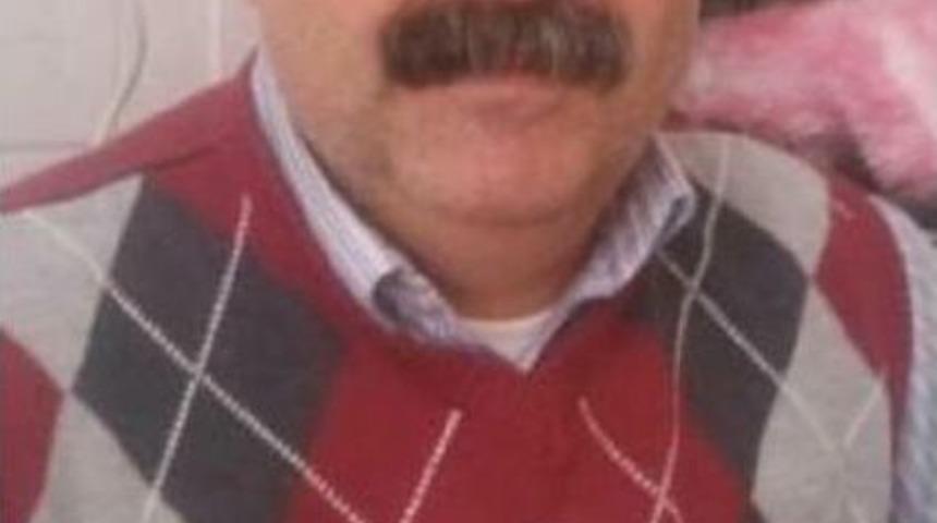 Minib&uuml;s, Jandarma Aracına &Ccedil;arptı: 1 &Ouml;l&uuml;, 3 Asker Yaralı