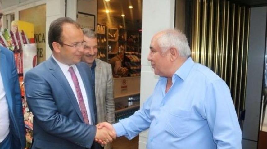 Tuncer: &ldquo;siyasetin Onurunu Ak Parti Kurtardı&rdquo;