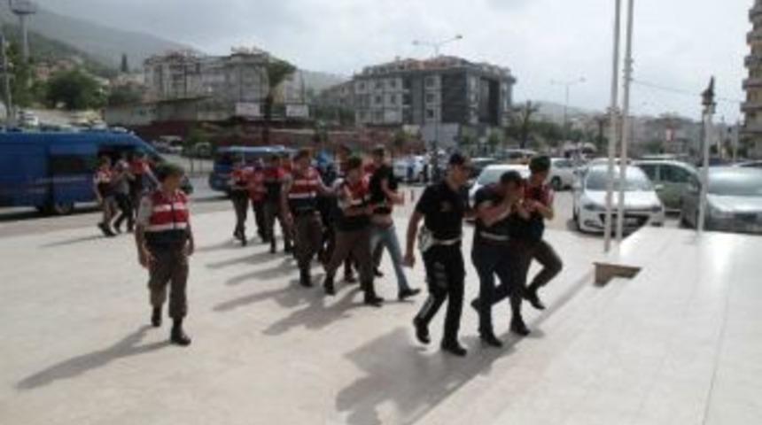 Alanya&rsquo;da Fuhuş Operasyonu