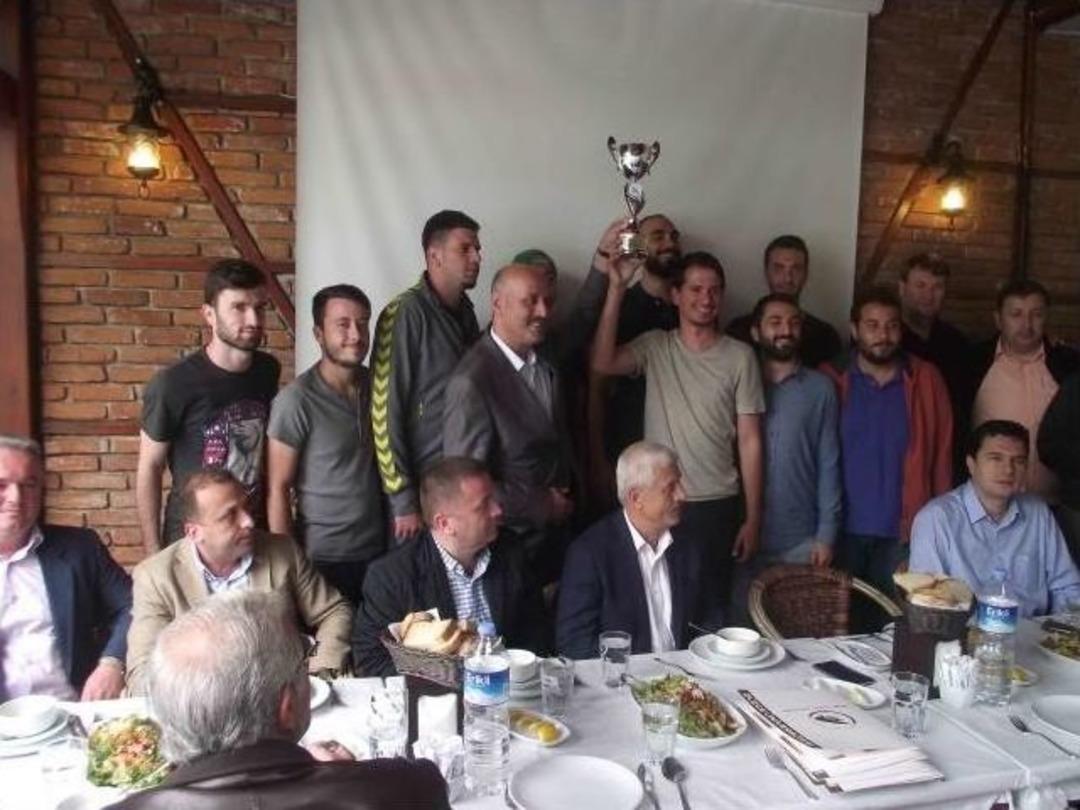 Ak&ccedil;akoca Belediyesi Ve İş D&uuml;nyasından &Ouml;rnek Bir Davranış