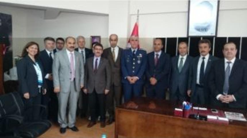 Yenişehir Myo&rsquo;da Devir Teslim