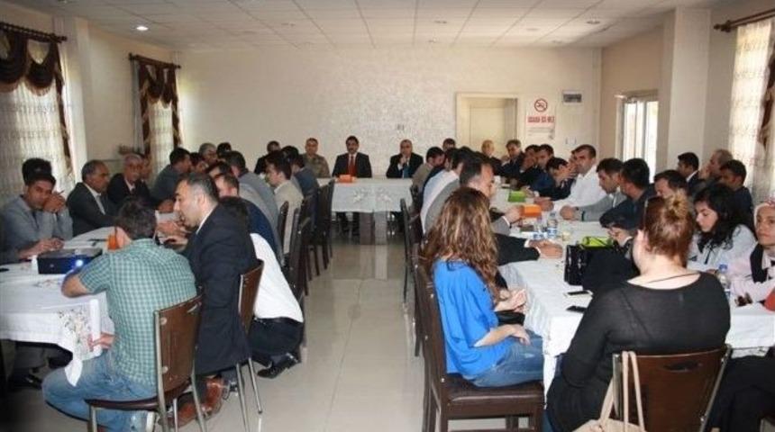 Dicle&rsquo;de İ&ccedil;ten Bir Adım Projesi İ&ccedil;in Toplantı Yapıldı