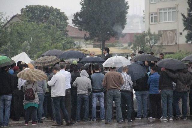 Ford Genel Müdürü Haydar Yenigün İşçilerle Görüştü