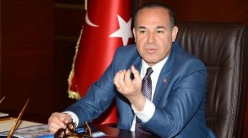 Adana&rsquo;ya Devlet Bah&ccedil;eli K&ouml;pr&uuml;s&uuml;