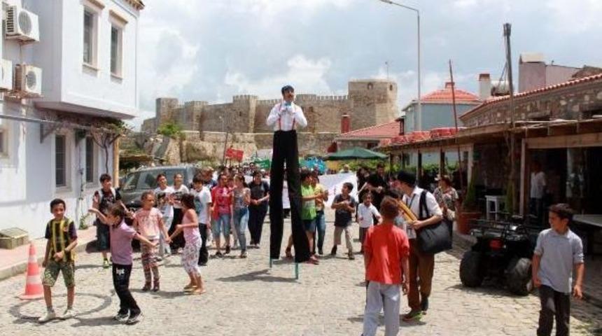 Bozcaada'da Tiyatro Festivali Heyecanı