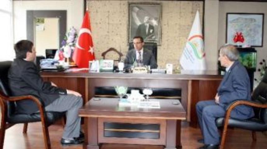 Prof. Dr. Yenid&uuml;nya, Tarım İl M&uuml;d&uuml;rl&uuml;ğ&uuml;n&uuml; Ziyaret Etti