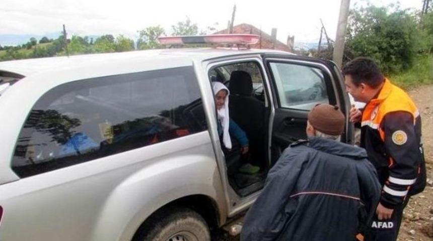 Kayıp Yaşlı Kadın 24 Saat Sonra Bulundu