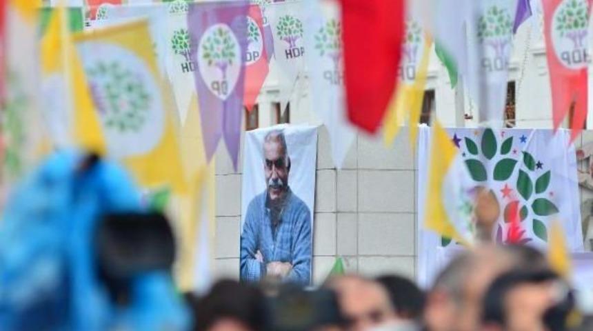 Hdp'li Y&uuml;ksekdağ'dan Cumhurbaşkanı Ve Başbakan Mitingleri I&ccedil;in '&ccedil;ift Dikiş' Benzetmesi