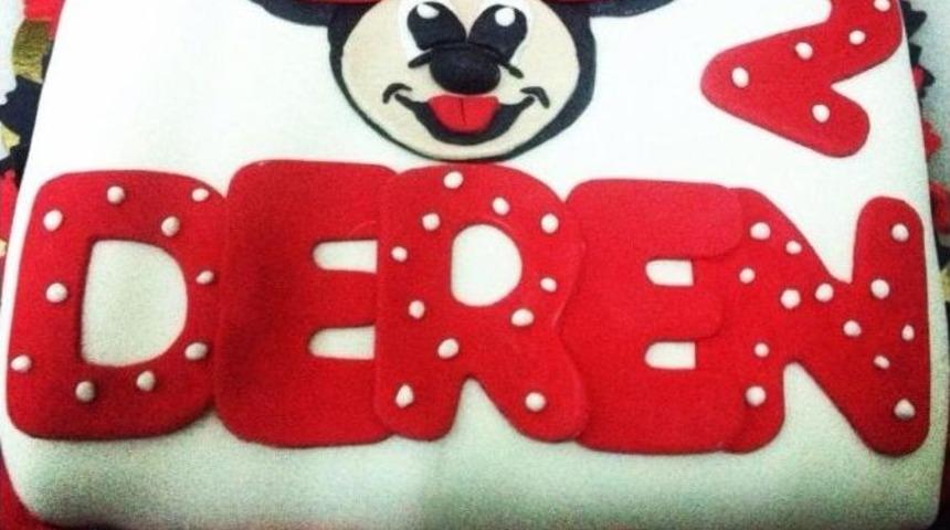 Mutluluk Ve &Ouml;zel Olmanın Sembol&uuml; Haline Gelen Pasta, Aydın&rsquo;da &Ccedil;ağ Atladı