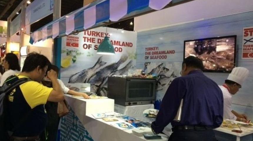 T&uuml;rk Su &Uuml;r&uuml;nleri Sekt&ouml;r&uuml; Yeni İhracat Pazarları Arıyor